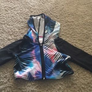 Rash guard hooded